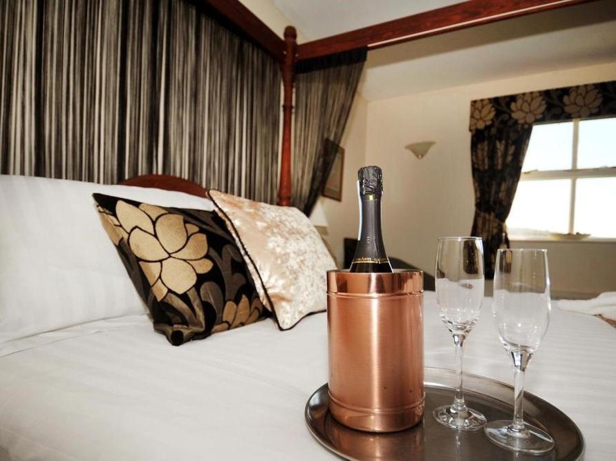 Rusland Pool Hotel Bouth Kamer foto